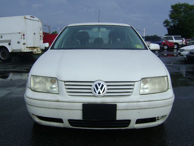Volkswagen Jetta 2000 photo 1