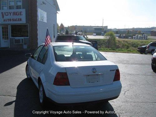Volkswagen Jetta 2000 photo 2