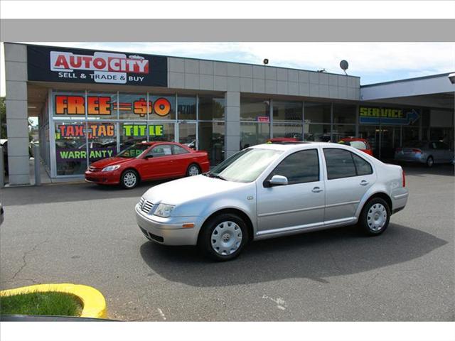 Volkswagen Jetta FWD 4dr Sport Sedan