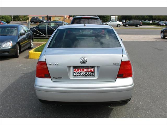 Volkswagen Jetta 2000 photo 3