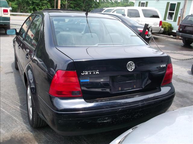 Volkswagen Jetta 2000 photo 4