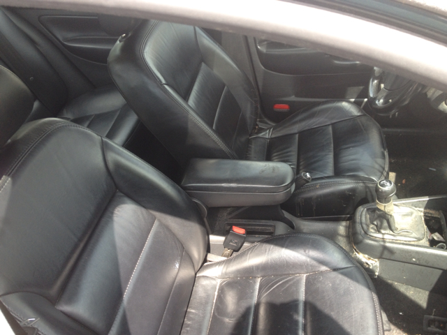 Volkswagen Jetta Quad Cab 4x2 Shortbox XLT Sedan