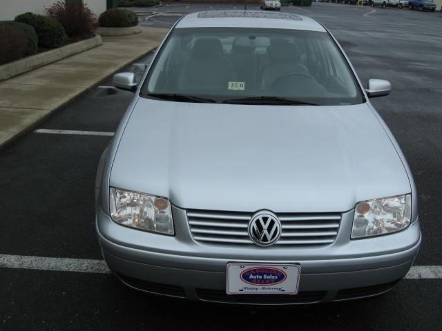 Volkswagen Jetta 2002 photo 1