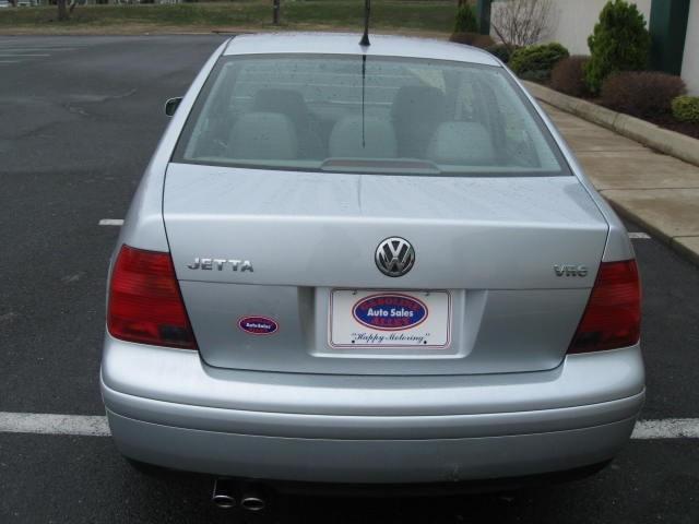 Volkswagen Jetta 2002 photo 4