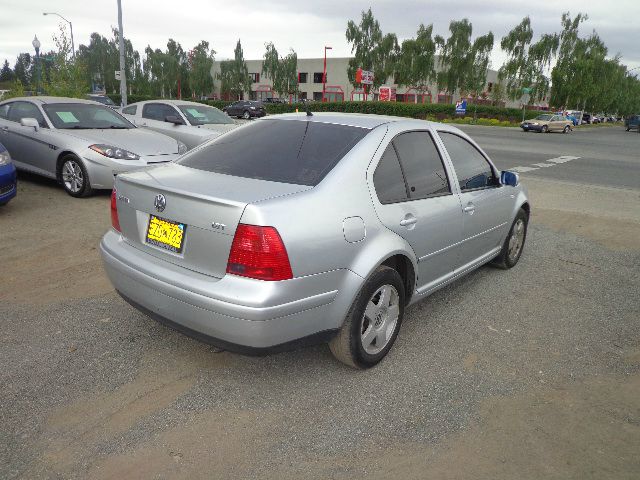 Volkswagen Jetta 2002 photo 1