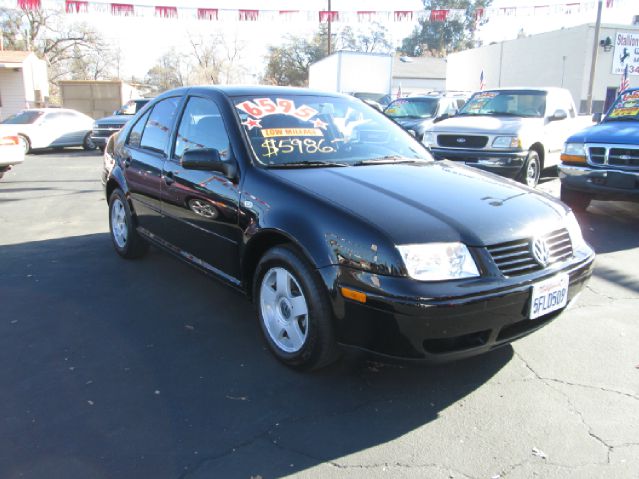 Volkswagen Jetta 2002 photo 1