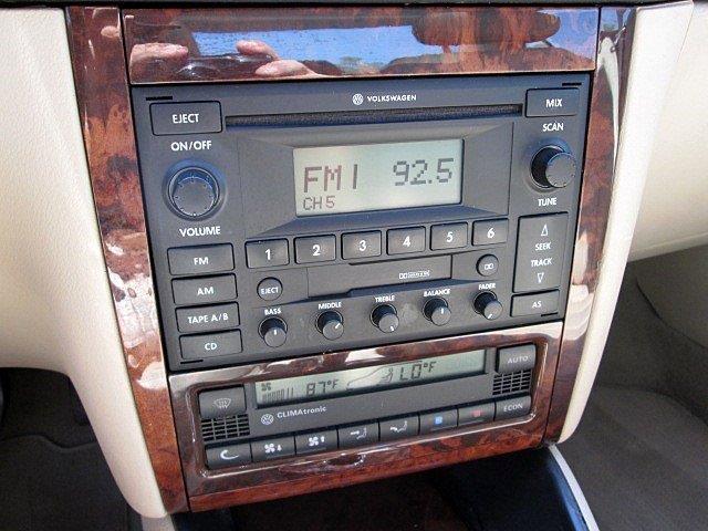 Volkswagen Jetta 2002 photo 12