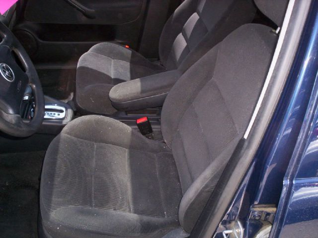 Volkswagen Jetta Quad Cab 4x2 Shortbox XLT Sedan