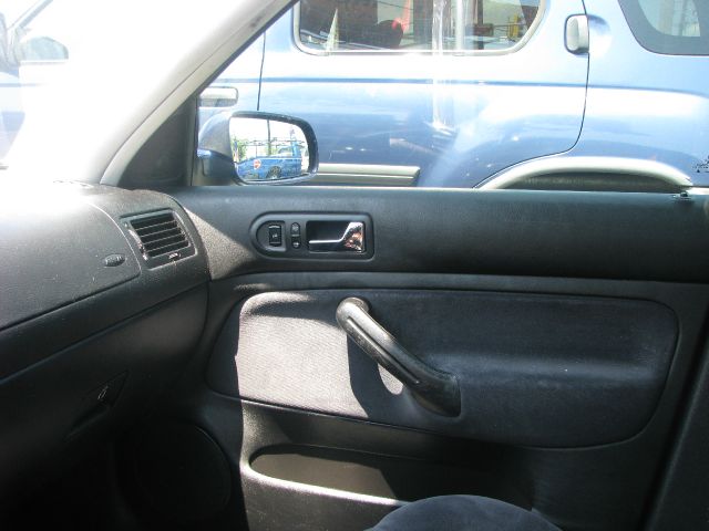 Volkswagen Jetta 2002 photo 3