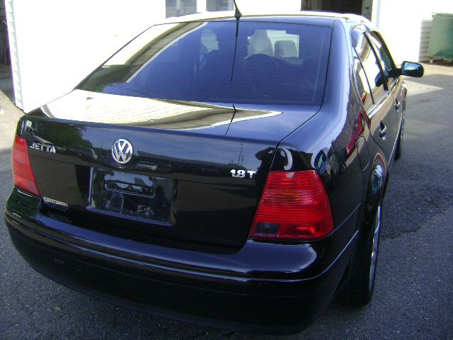 Volkswagen Jetta 2002 photo 4