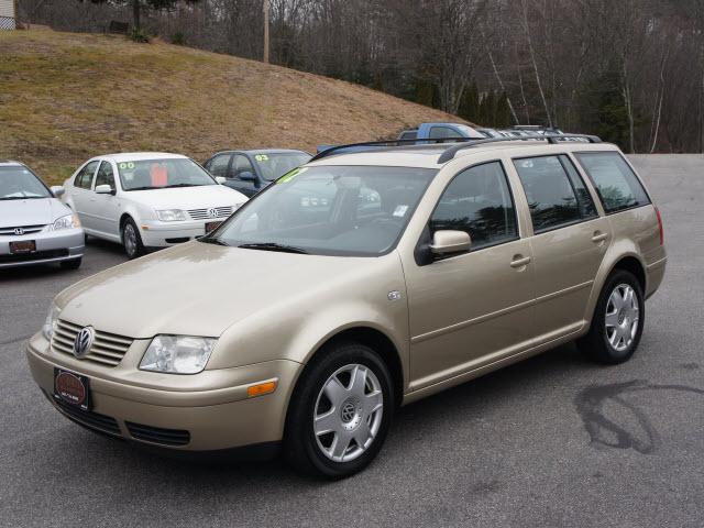 Volkswagen Jetta Crew Cab 4WD Wagon