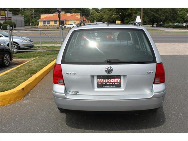 Volkswagen Jetta 2002 photo 3