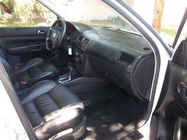 Volkswagen Jetta 2002 photo 1