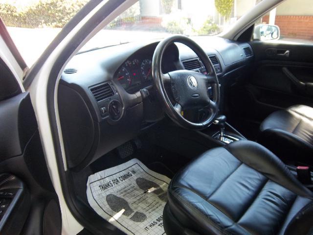 Volkswagen Jetta 2002 photo 2