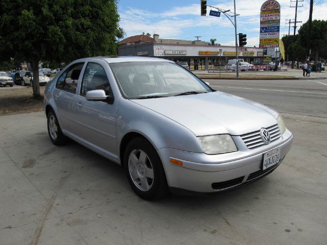 Volkswagen Jetta 2002 photo 1
