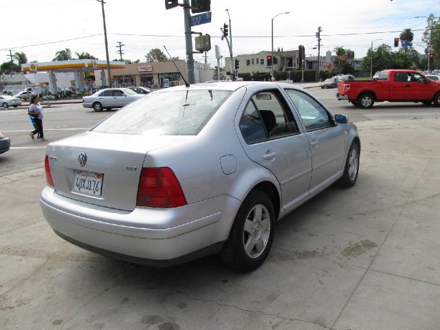 Volkswagen Jetta 2002 photo 4