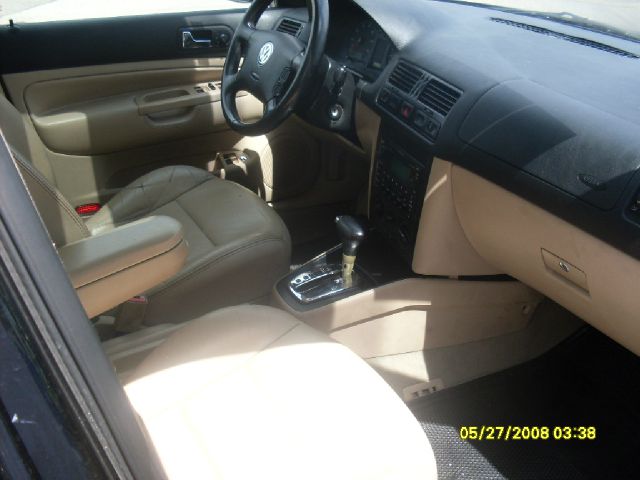 Volkswagen Jetta 2002 photo 2