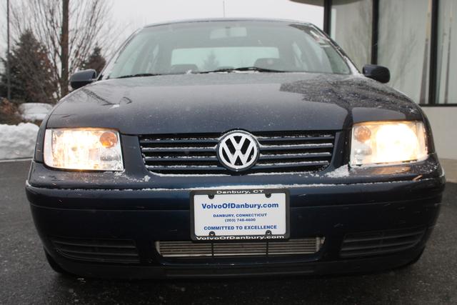 Volkswagen Jetta 2002 photo 1