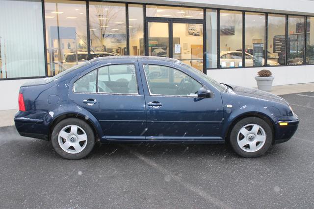 Volkswagen Jetta 2002 photo 2