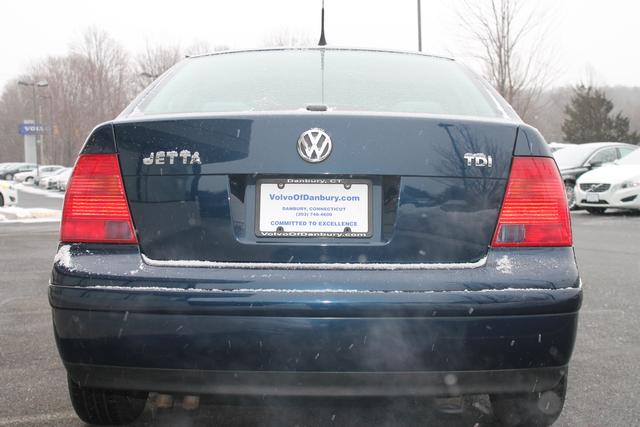Volkswagen Jetta 2002 photo 4