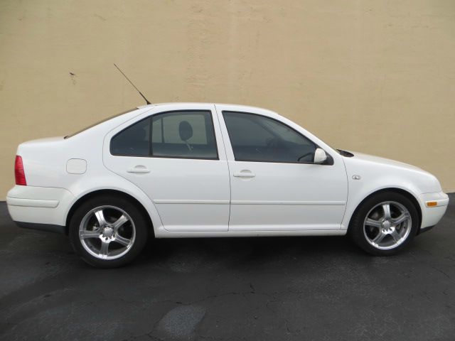 Volkswagen Jetta 2002 photo 1