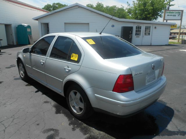 Volkswagen Jetta 2002 photo 2