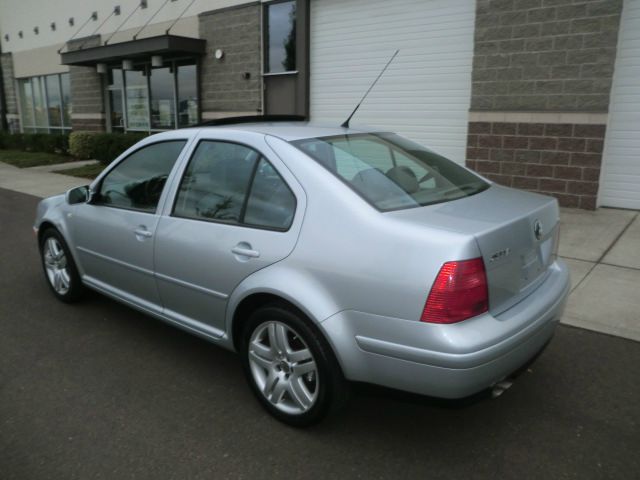 Volkswagen Jetta King Cab 4WD Sedan