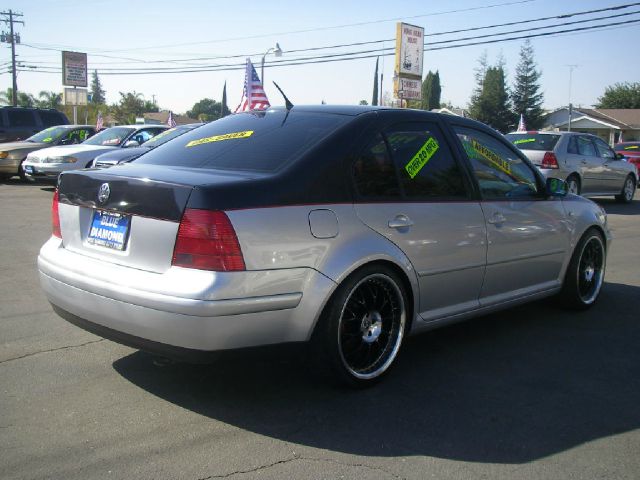 Volkswagen Jetta 2002 photo 3