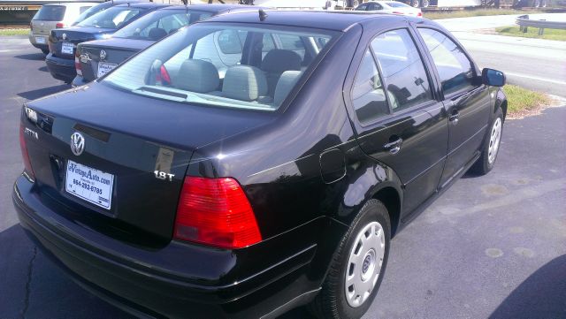 Volkswagen Jetta 2002 photo 2