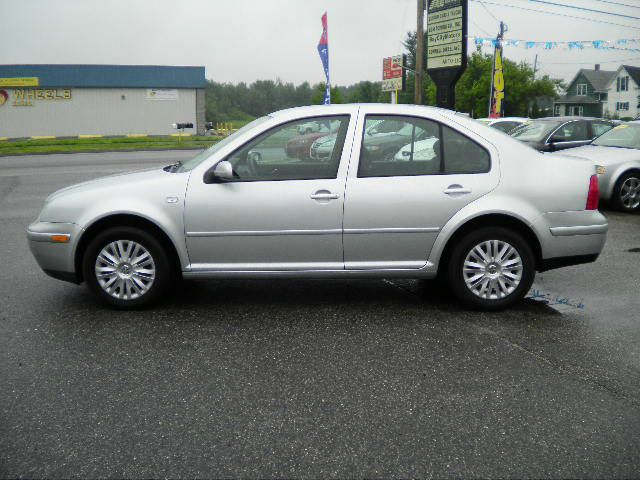 Volkswagen Jetta 2002 photo 4