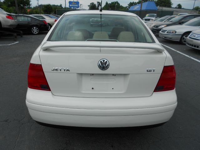 Volkswagen Jetta 2002 photo 13