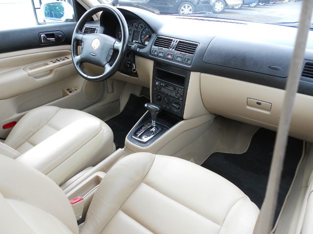 Volkswagen Jetta 2002 photo 18