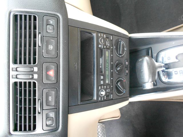 Volkswagen Jetta 2002 photo 3