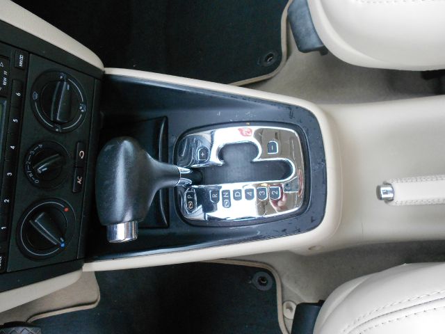 Volkswagen Jetta 2002 photo 4