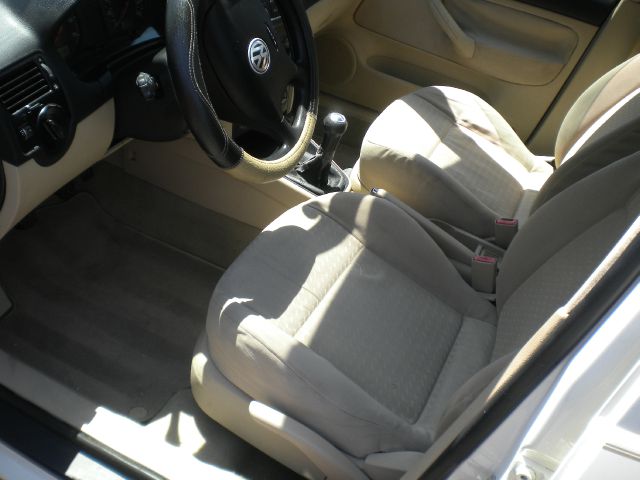 Volkswagen Jetta 2003 photo 4