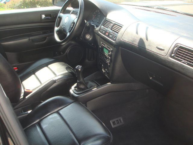 Volkswagen Jetta 2003 photo 14