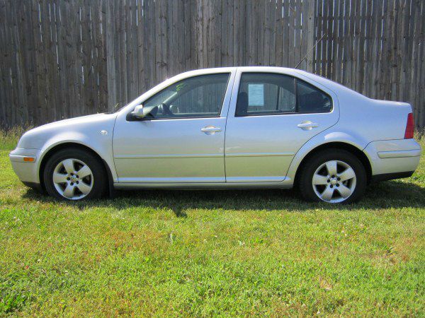 Volkswagen Jetta 2003 photo 1