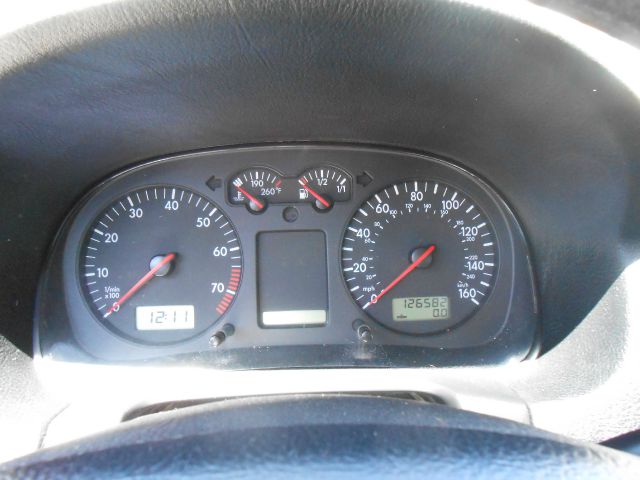 Volkswagen Jetta 2003 photo 8