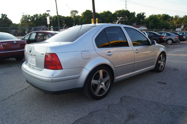 Volkswagen Jetta 5.0L Sedan