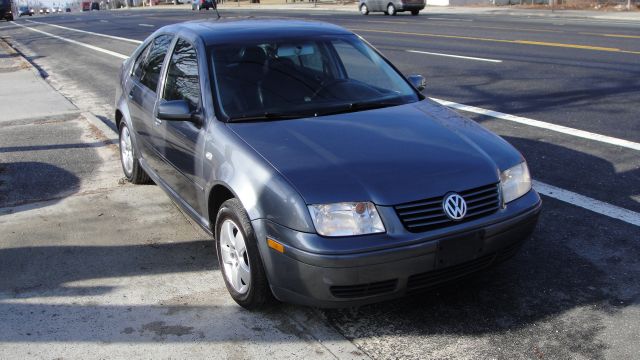 Volkswagen Jetta 2003 photo 1