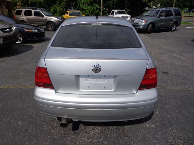 Volkswagen Jetta King Cab 4WD Sedan