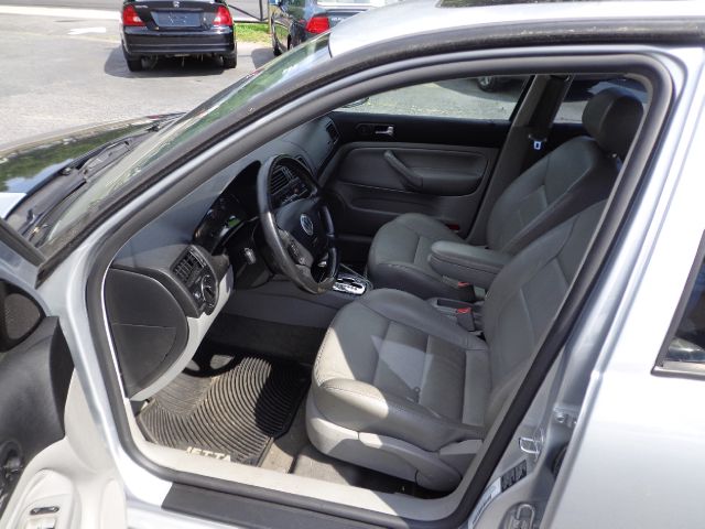 Volkswagen Jetta 2003 photo 2