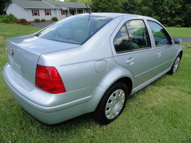 Volkswagen Jetta 2003 photo 13