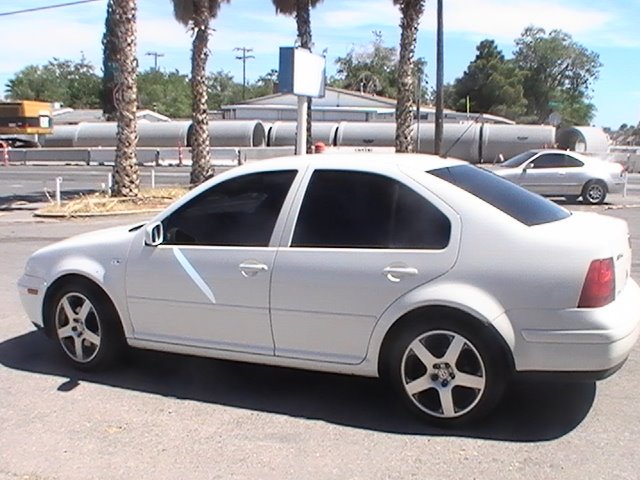 Volkswagen Jetta 2003 photo 2