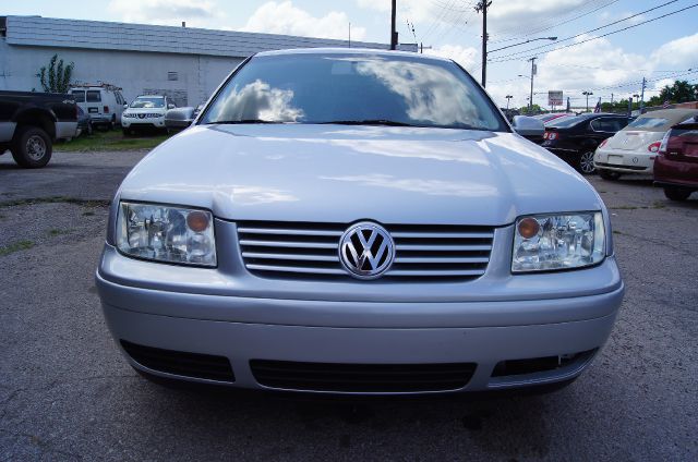 Volkswagen Jetta 2003 photo 1