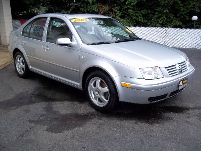 Volkswagen Jetta 2003 photo 1