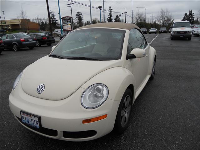 Volkswagen Jetta SE Crew Cab 4WD FFV Sedan