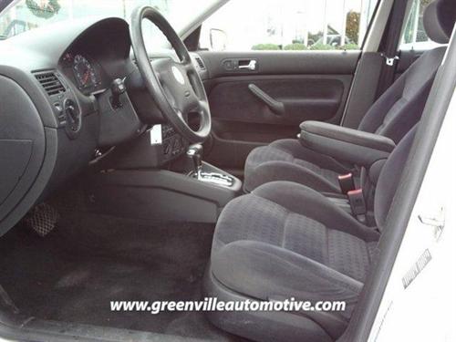 Volkswagen Jetta FWD 4dr Sport Other