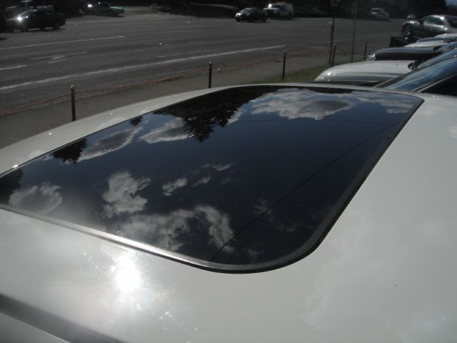 Volkswagen Jetta King Cab 4WD Sedan