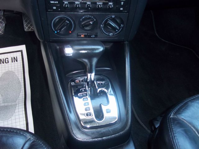 Volkswagen Jetta 2003 photo 7